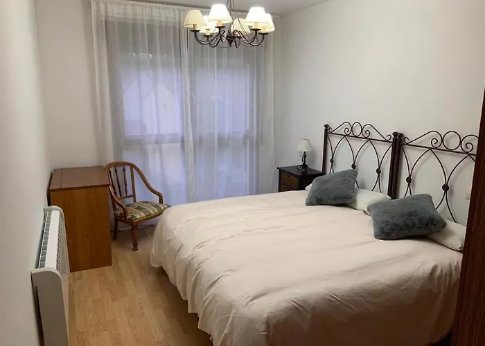 Fele Con Garaje Διαμέρισμα Felechosa